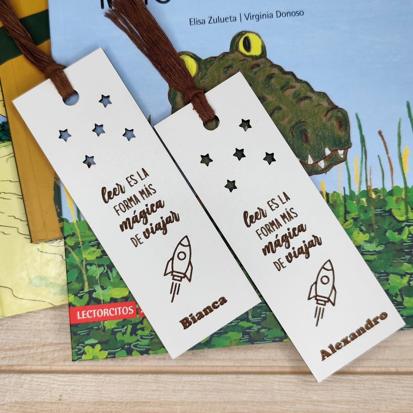 Marcapáginas madera